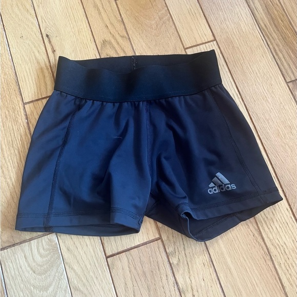 Adidas - Aeroready Bike Shorts - Picture 1 of 4